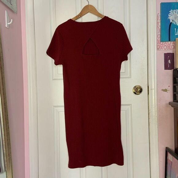 F21+ Fitted Ribbed Dress - Picture 8 of 8